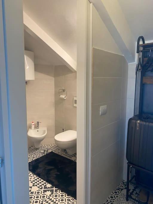 Apartamento Industrial Cozy Loft Milán Exterior foto